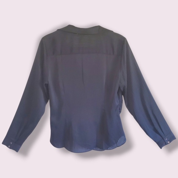 Heartloom Women's Black Striped Wrap V-Neck Long Sleeve Blouse Top Size Medium - Picture 2 of 5